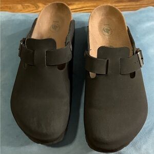 Boston Vegan Birkenstock - size 10